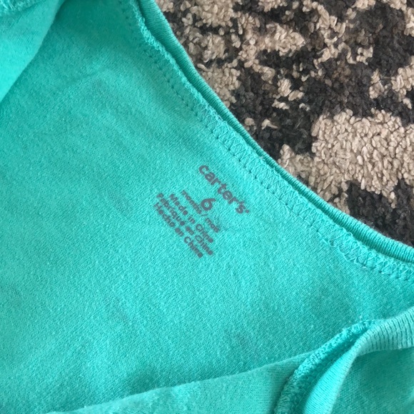 Bundle of 6 month zip onesies - Picture 10 of 12